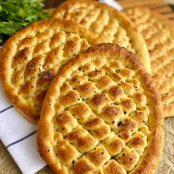 Tırnaklı Pide